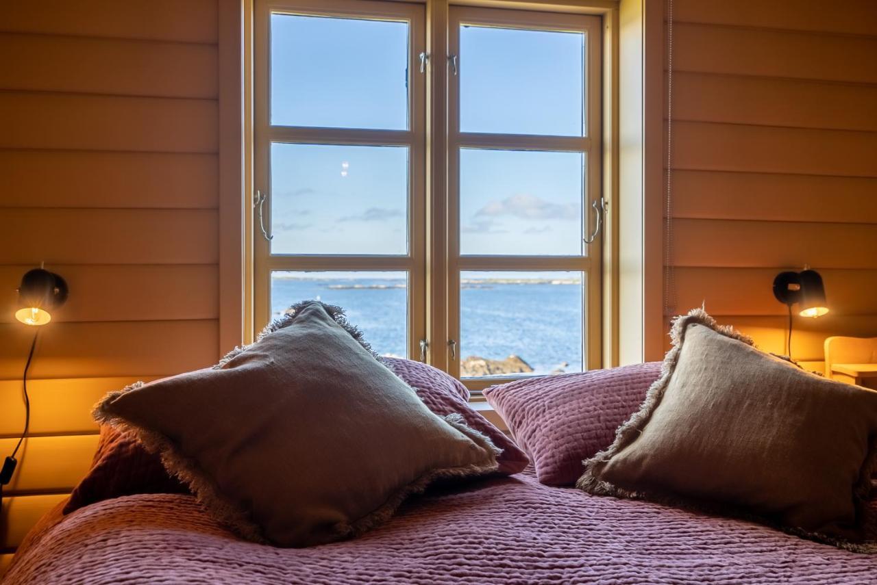 Villa Borgvag - A Unique Seafront Villa In The Heart Of Lofoten Bostad Exterior photo
