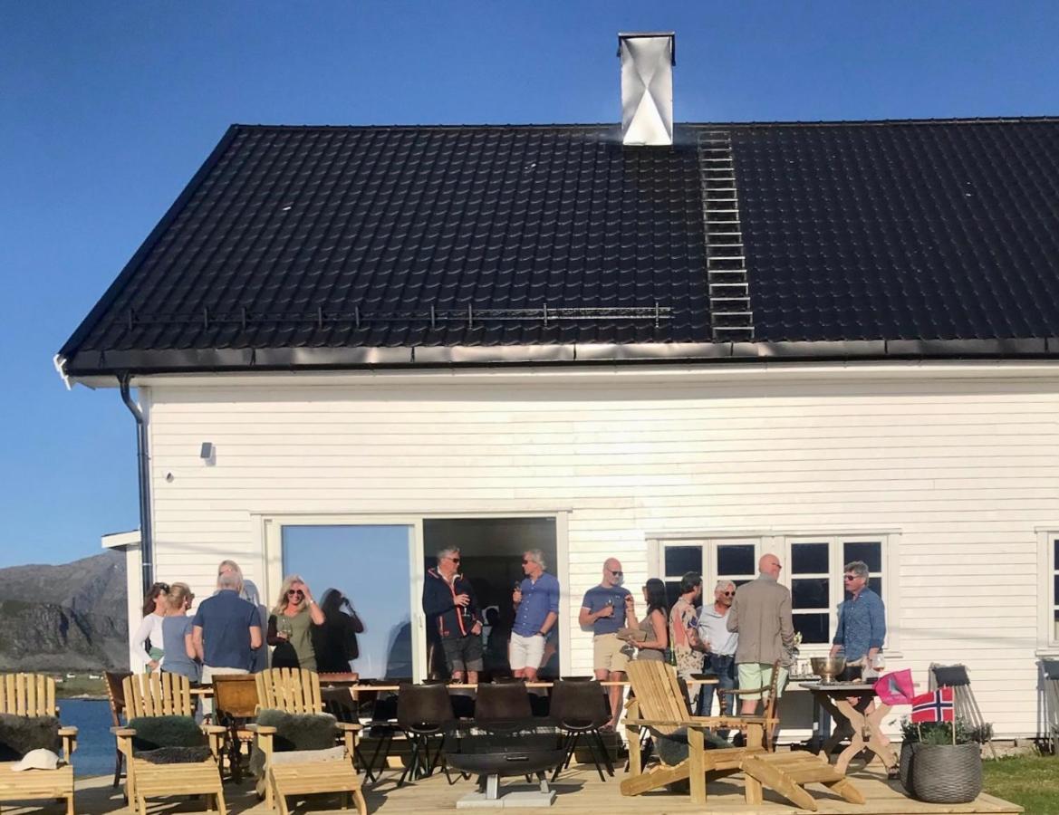 Villa Borgvag - A Unique Seafront Villa In The Heart Of Lofoten Bostad Exterior photo