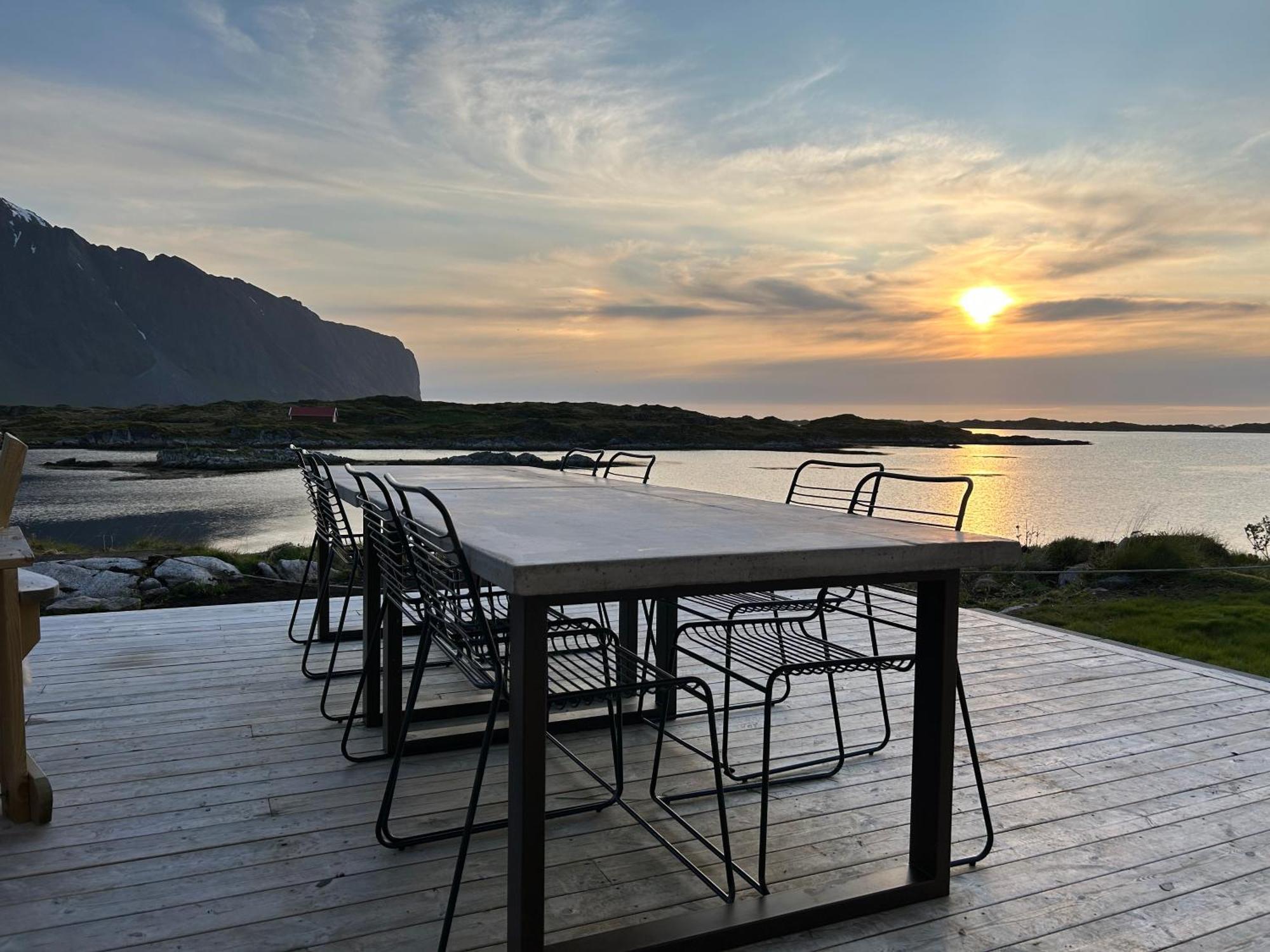 Villa Borgvag - A Unique Seafront Villa In The Heart Of Lofoten Bostad Exterior photo